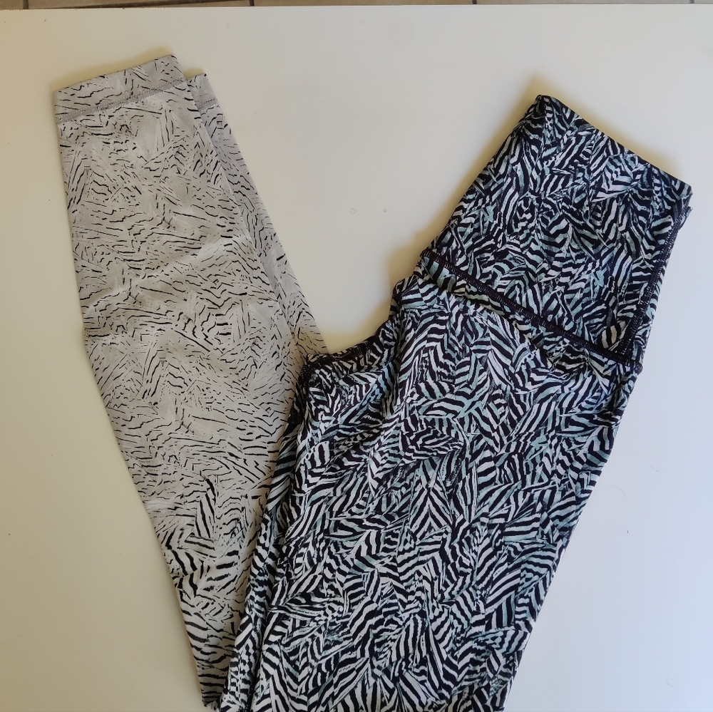 Lululemon workout Set - Picture 3 of 11